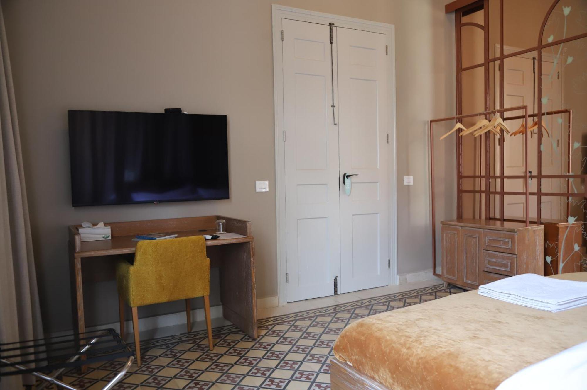 Hotel Lost Gemmayzeh Бейрут Екстер'єр фото
