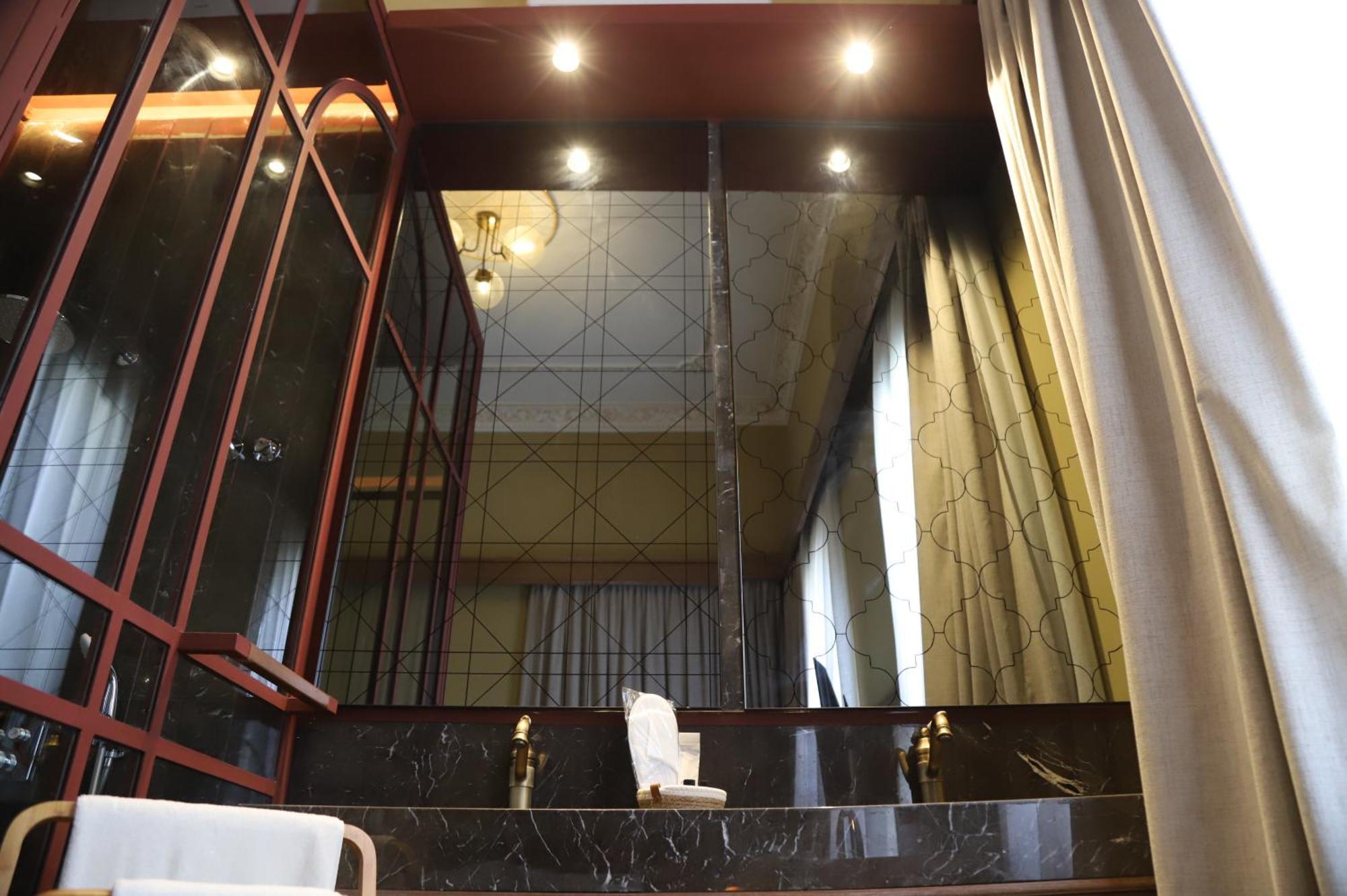 Hotel Lost Gemmayzeh Бейрут Екстер'єр фото
